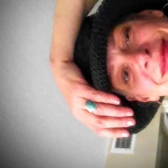 Meet your Posher, Aubrey - Picture 1 of 1